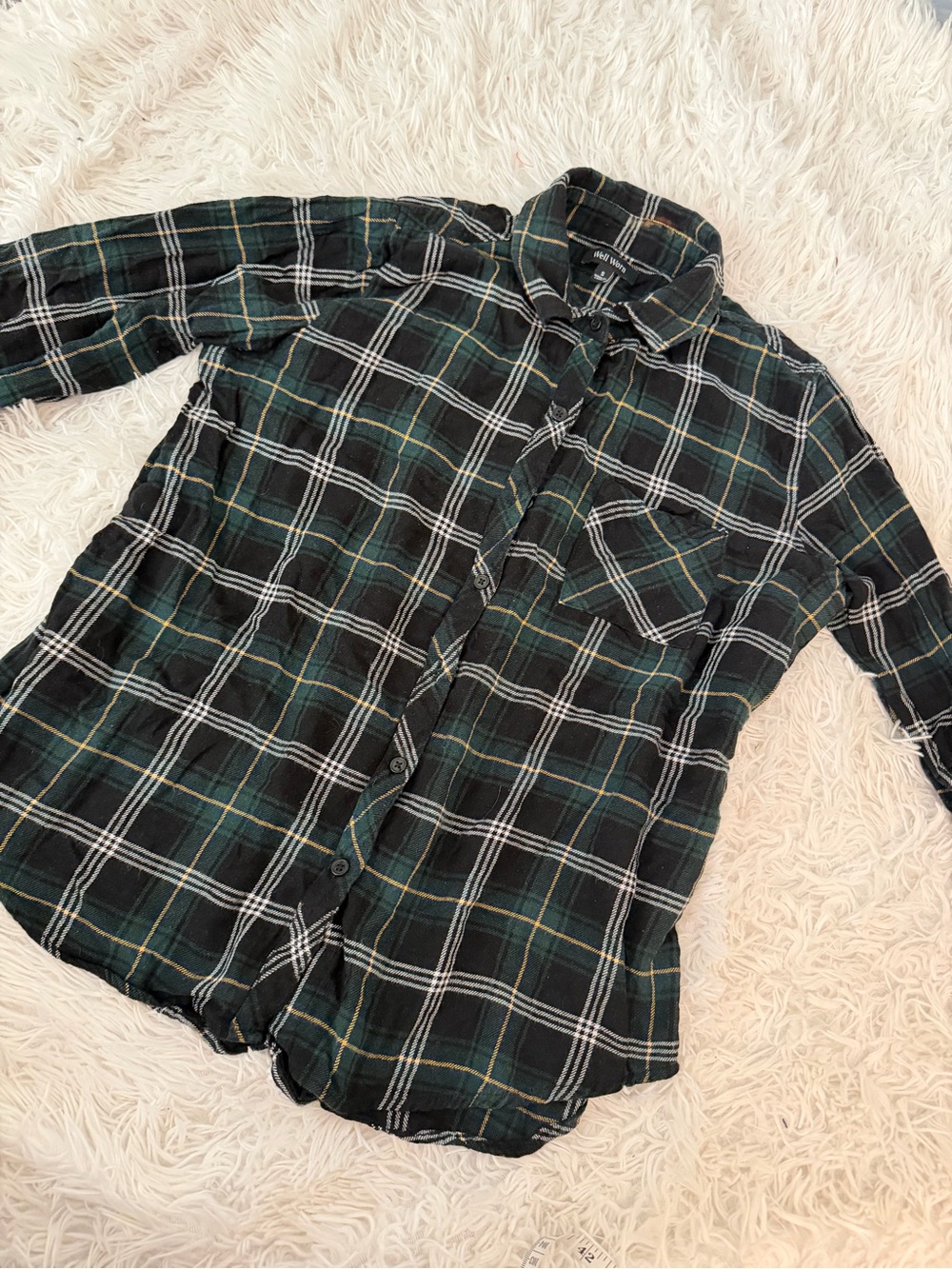 Well Worn Women’s S Plaid Flannel Shirt Green Black Button Up Cotton Blend